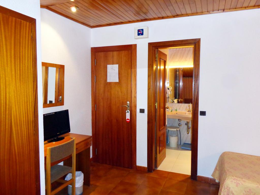 Hotel Festa Brava Andorra la Vella Pokoj fotografie