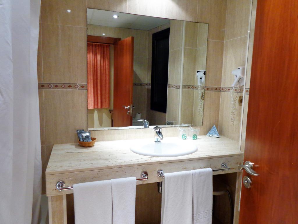 Hotel Festa Brava Andorra la Vella Pokoj fotografie